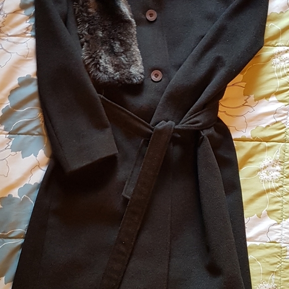 Straight Line 20% Casmere and 80% Wool - Picture 4 of 5